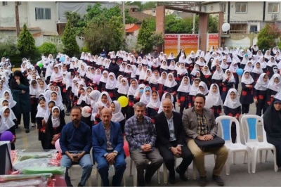 حضور اعضای شورا در مدرسه شهید میرحق پرست