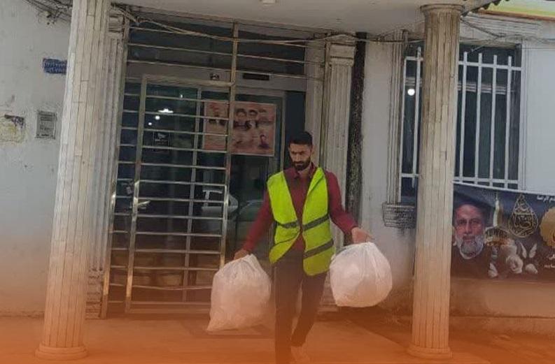 جمع آوری زباله خشک از ادارات