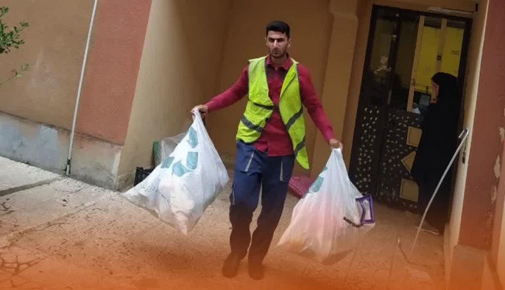 جمع آوری زباله خشک از محلات سطح شهر